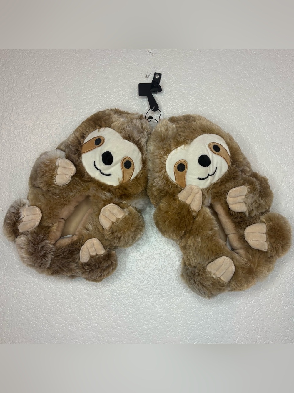 Plush Sloth Women Slippers - Brown